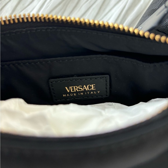 Versace Medusa Nylon Bag - Authentic with dust bag - Picture 4 of 8